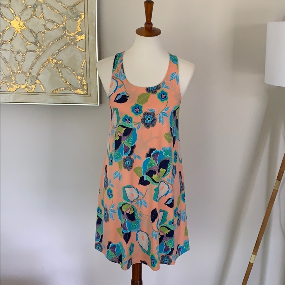 M floral sleeveless dress. Worn once